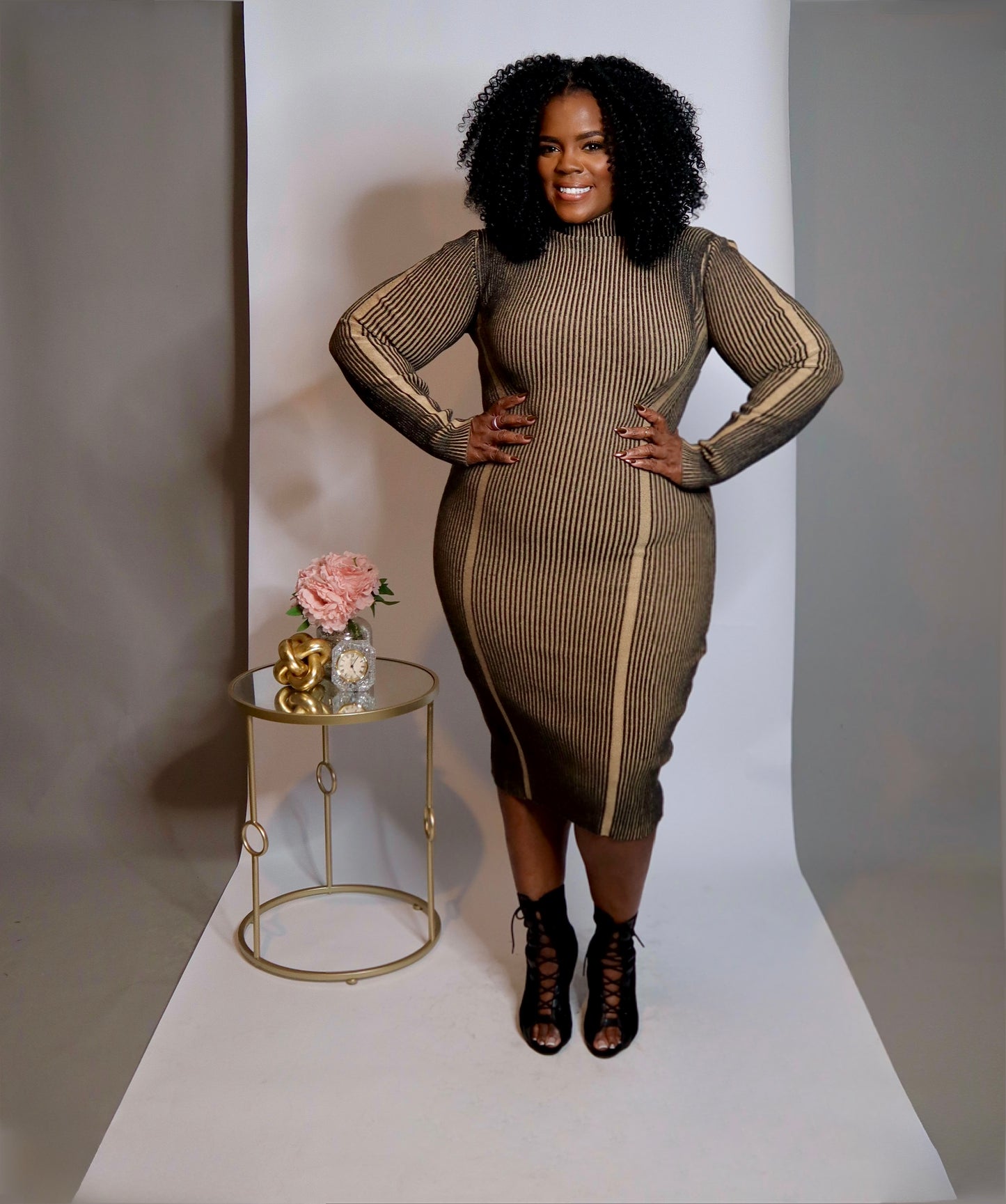 Chic Ribbed Knit Dress