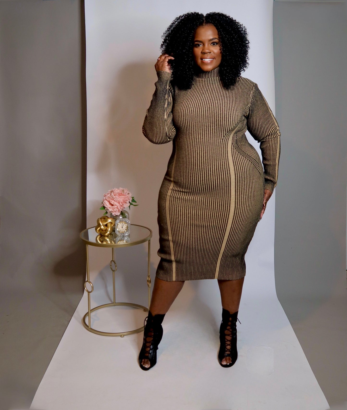 Chic Ribbed Knit Dress