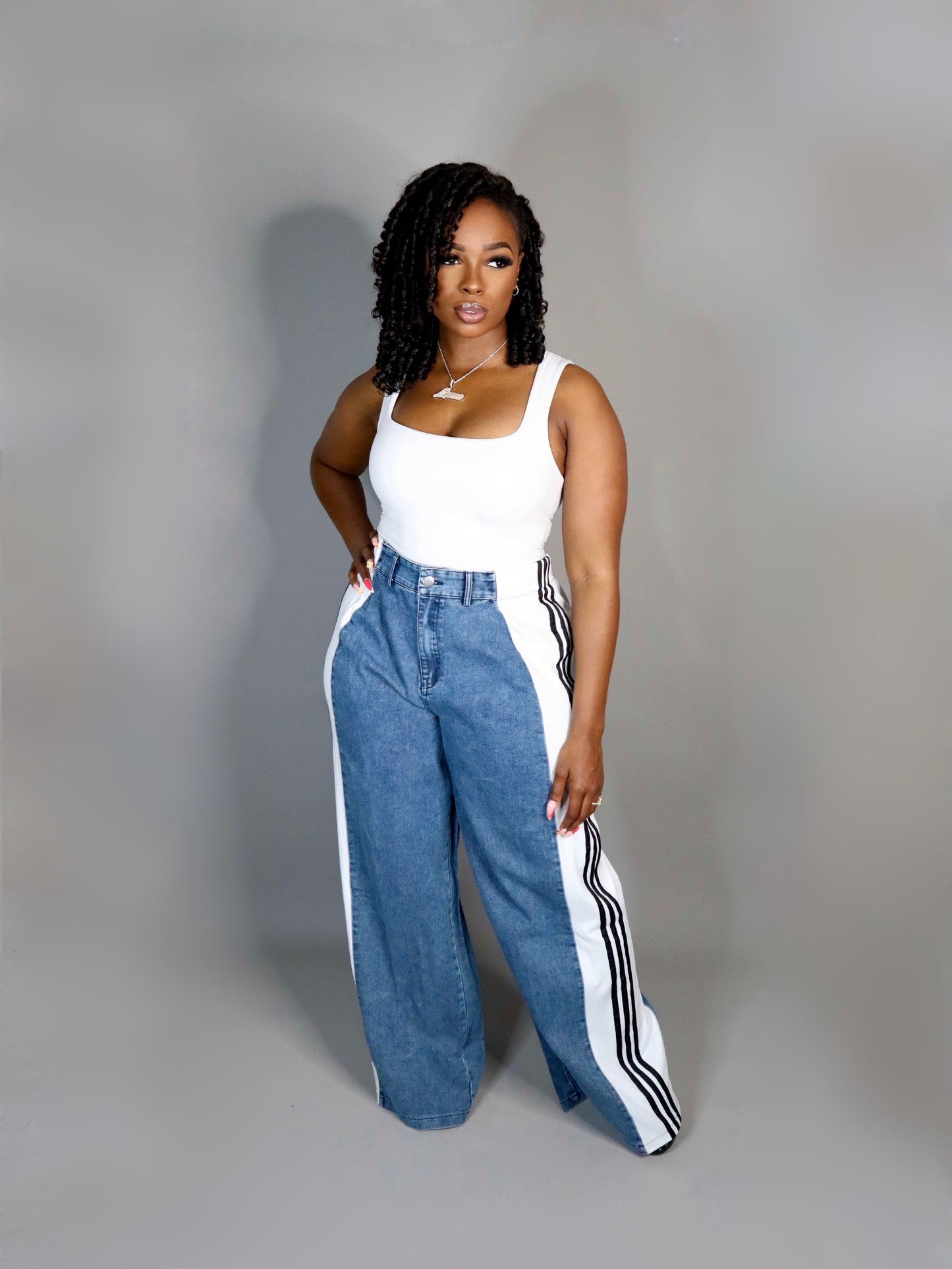 Sport Mode Denim Pants - White